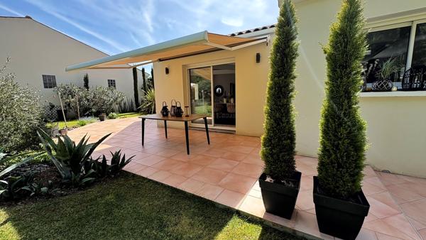 AIFFRES - Pavillon de plain pied de 144m² avec double garage