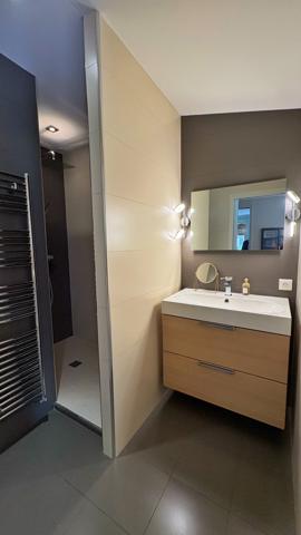 AIFFRES - Pavillon de plain pied de 144m² avec double garage