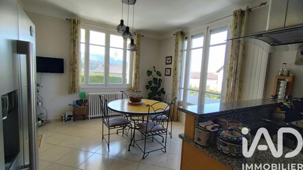 Maison à vendre 9 pièces 284 m² Oyonnax