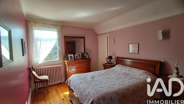 Maison à vendre 9 pièces 284 m² Oyonnax