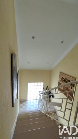 Maison à vendre 9 pièces 284 m² Oyonnax