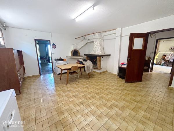 SOUS OFFRE !!! MAISON FEYZIN 4 CHAMBRES 245 m²