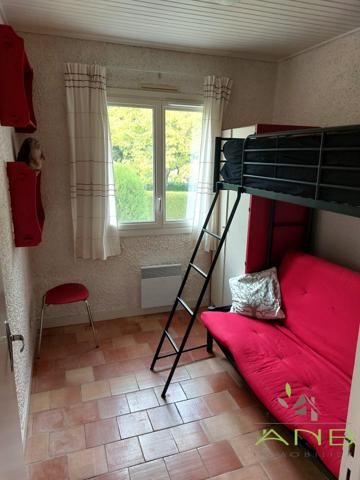 Plain‑pied avec jardin paysagé – Village de vacances Le Chat