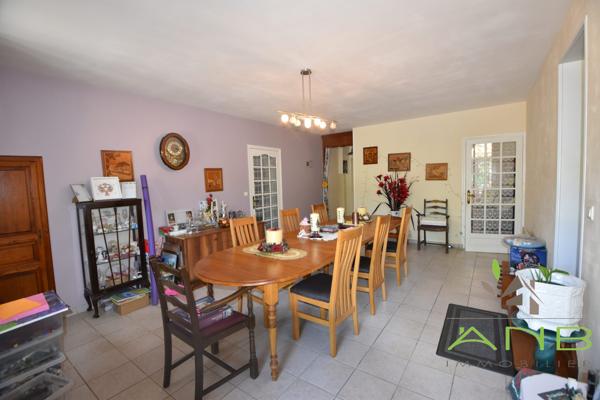 Maison en pierre à 8 chambres au calme - avec piscine à Saint-Pardoux-la-Rivière 24470