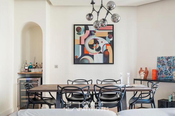 Appartement contemporain dans un immeuble art déco