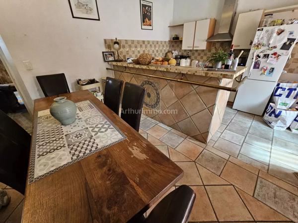 Vente Maison 6 pièces 203 m2 à Guingamp