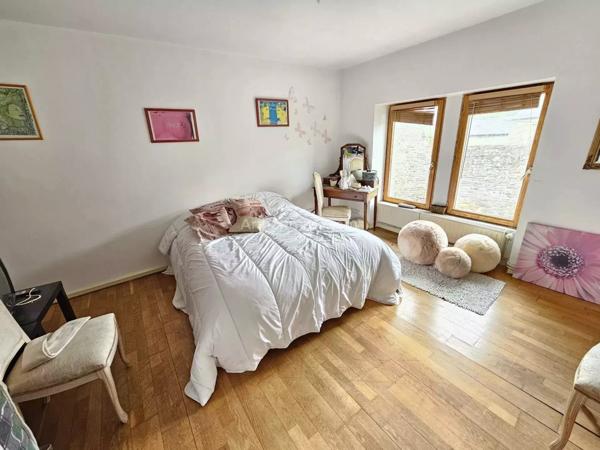 Vente Maison 6 pièces 203 m2 à Guingamp