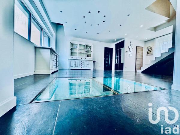 Maison à vendre 7 pièces 304 m² Mailly-Champagne