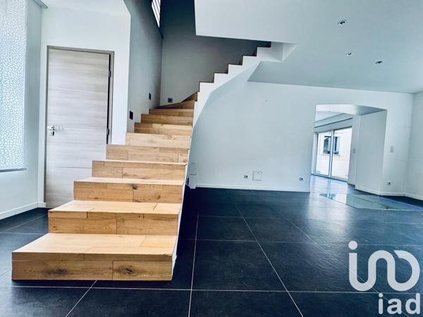 Maison à vendre 7 pièces 304 m² Mailly-Champagne