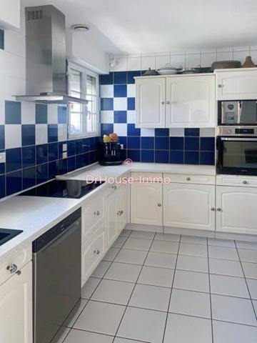 Maison à vendre 8 pièces de 259 m²