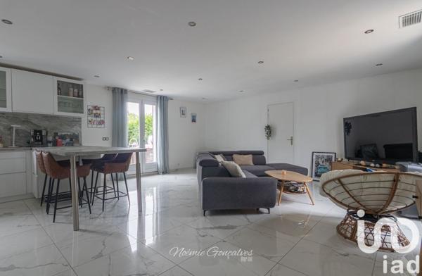 Maison traditionnelle 5 pièces de 90 m² à Limay (78520)