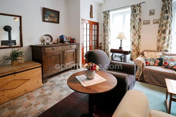 Maison Familiale - 156 m² - 7 pièces - 4 chambres - 2 Garages sur Terrain de 491 m² MAGNAC LAVAL (87190)