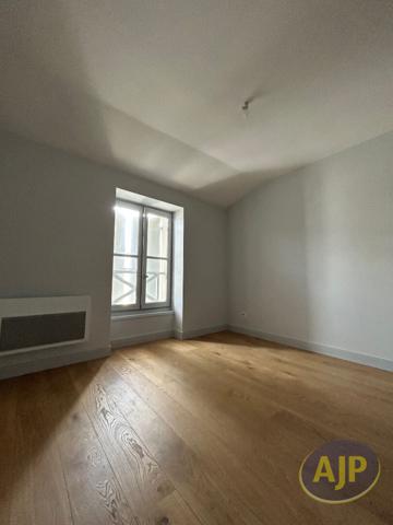 Location appartement Lamarque : 530 € - AJP Pauillac Immobilier