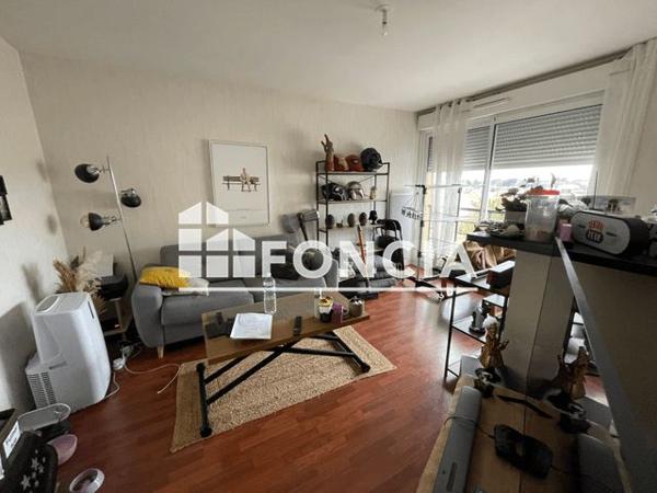 Location Appartement 2 pièces 36 m² - 13 RUE EMILE ZOLA La Roche Sur Yon 85000