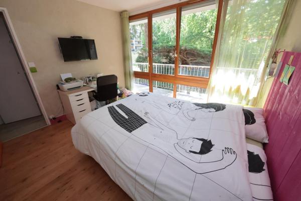 résidence Sécurisée, beau 4 pièces vue sur verdure