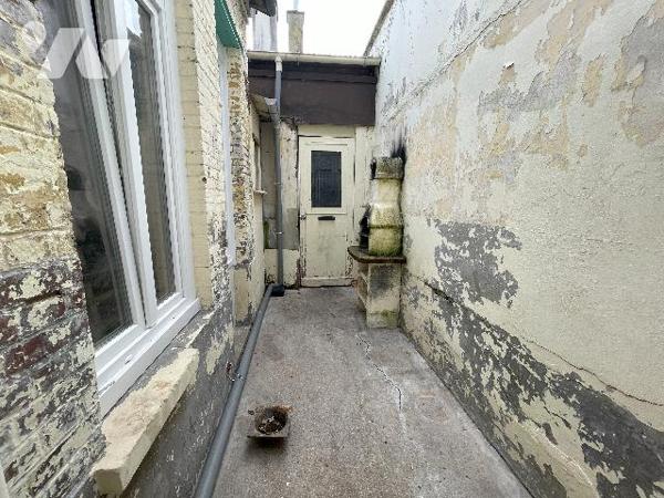 ALBERT - MAISON - PROCHE CENTRE-VILLE - 4 CHAMBRES