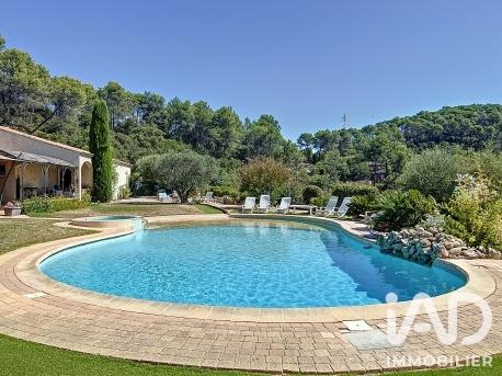 Maison (prestige) à vendre 8 pièces 215 m² Pierrefeu-du-Var