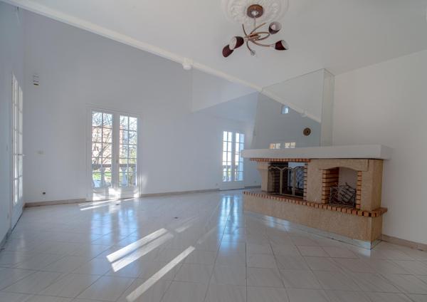 Maison à TOULOUSE, 31500 - 4 pièces 170m²