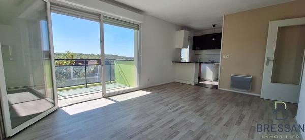 Appartement 3 pièce(s) 2 chambre(s) 56 m²