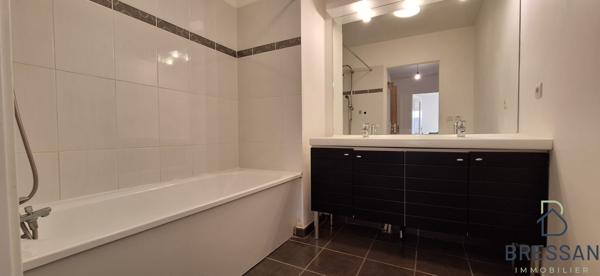 Appartement 3 pièce(s) 2 chambre(s) 56 m²