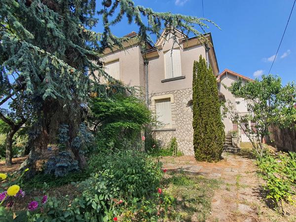 ENSEMBLE IMMOBILIER À VENDRE PROCHE SAINT SAIGNAN SUR CHER