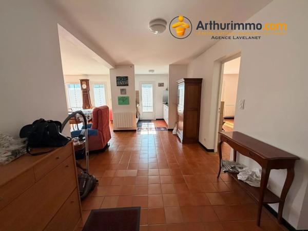 Location Appartement 3 pièces 78 m2 à Villeneuve-d'Olmes