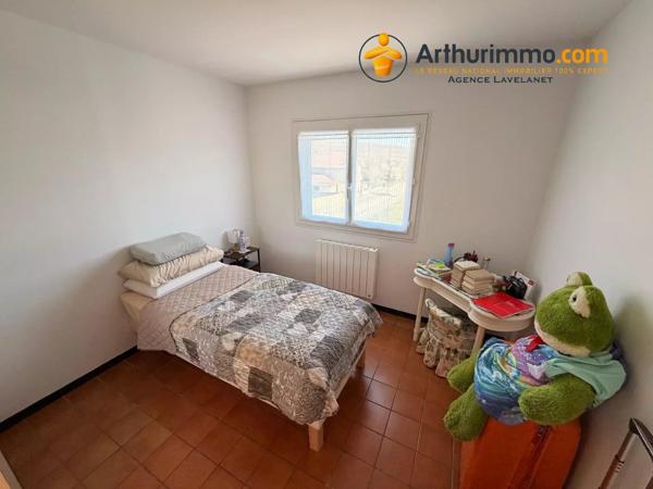 Location Appartement 3 pièces 78 m2 à Villeneuve-d'Olmes