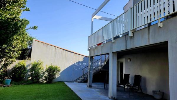 Maison Villeneuve Les Beziers 4 pièce(s) 104 m2
