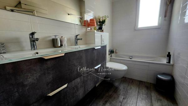 Maison Villeneuve Les Beziers 4 pièce(s) 104 m2