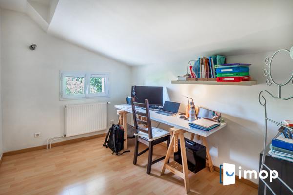 Belle maison rénovée avec goût Secteur Village