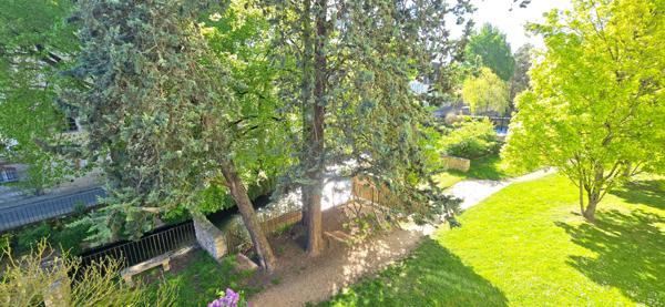CHARTRES Basse ville : Magnifique T2 45m² env. + cave