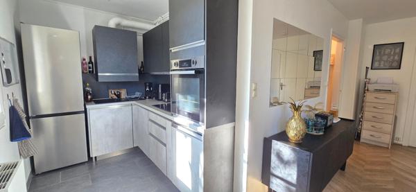 CHARTRES Basse ville : Magnifique T2 45m² env. + cave