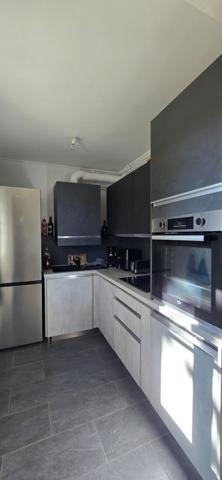 CHARTRES Basse ville : Magnifique T2 45m² env. + cave