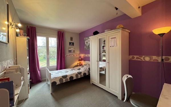 Maison à vendre    7 pièces • 190 m2 Chailly-en-Bière