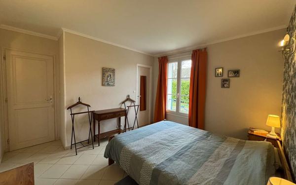 Maison à vendre    7 pièces • 190 m2 Chailly-en-Bière