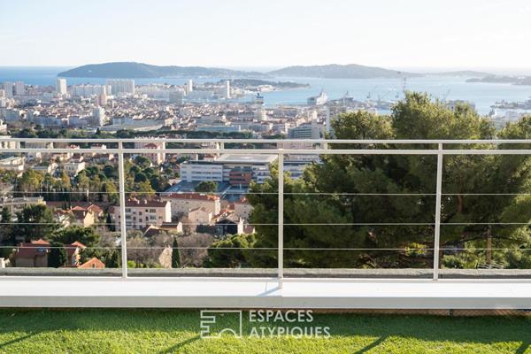 Appartement vue mer et rade avec terrasse