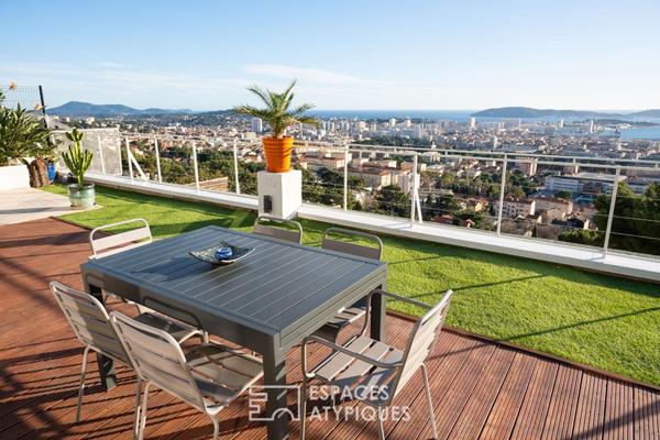 Appartement vue mer et rade avec terrasse