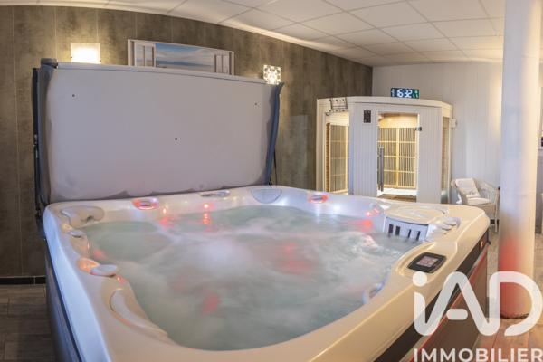 Maison à vendre 15 pièces 620 m² Mazamet