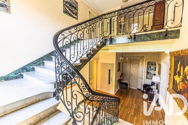 Maison à vendre 15 pièces 620 m² Mazamet