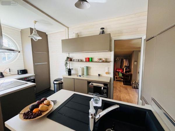 Maison à vendre à Lège-Cap-Ferret en Gironde (33950), ref : 013/354   
les 44 hectares