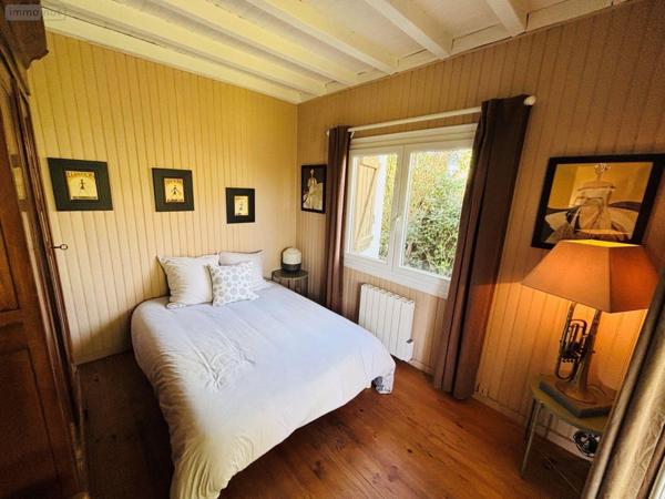 Maison à vendre à Lège-Cap-Ferret en Gironde (33950), ref : 013/354   
les 44 hectares