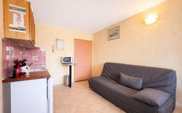 Appartement à vendre    2 pièces •  Sète