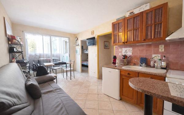 Appartement à vendre    2 pièces •  Sète