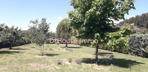 Immeuble à vendre 16 pièces de 549 m²