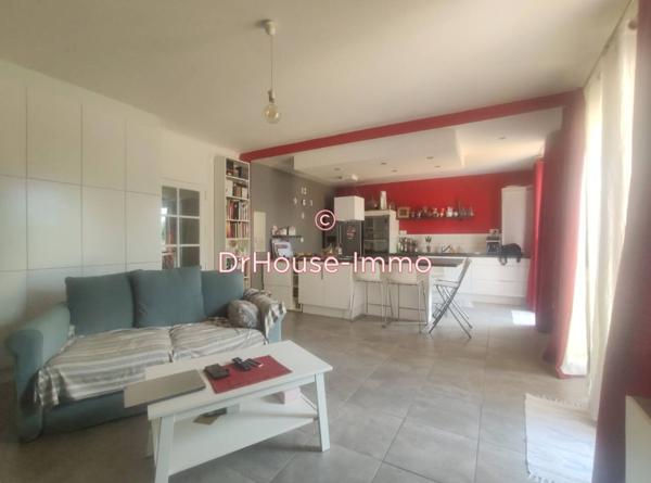 Immeuble à vendre 16 pièces de 549 m²