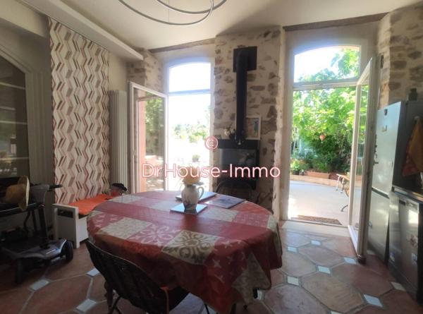 Immeuble à vendre 16 pièces de 549 m²