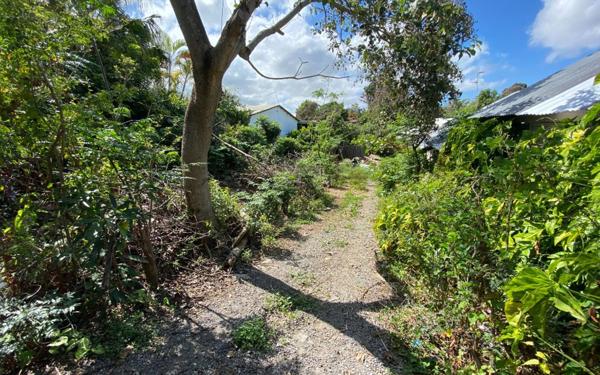 Terrain à vendre    Saint-Pierre