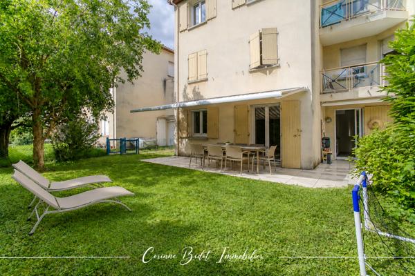 Appartement
         5 pièces
        - 99 m² Exclusivité 323 000 € *