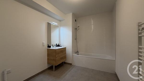 Appartement T4 à vendre  4 pièces - 83 m2 RUMILLY - 74