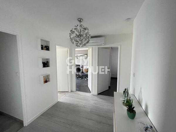 Maison contemporaine 5 pièces à vendre à Saint Laurent de Mure - Réf 4724